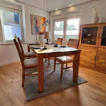 Knut's Huus Holiday home Krummhoern